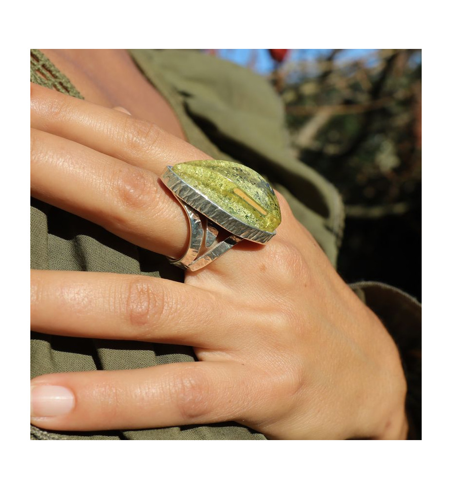 bague ambre véritable