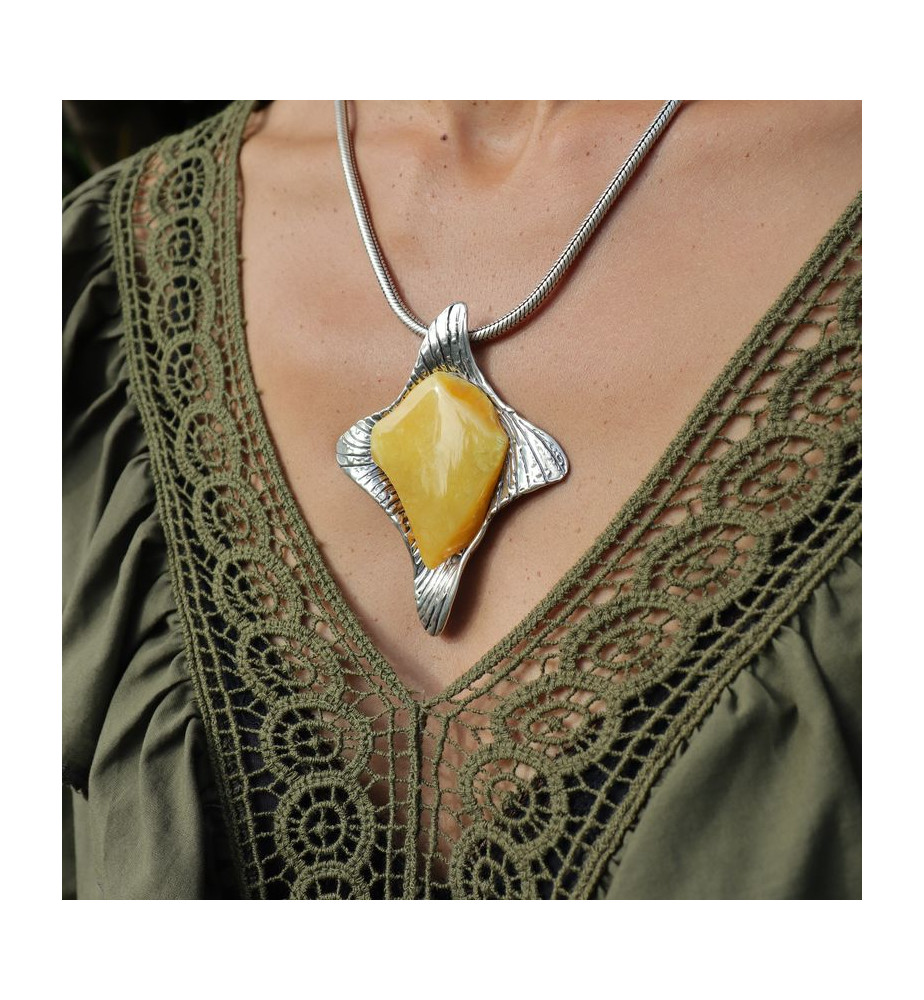 pendentif argent ambre