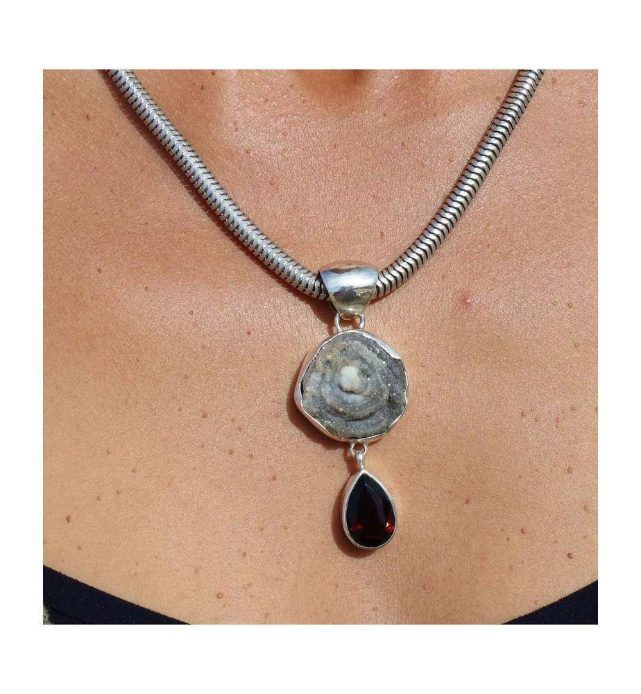 calcédoine bleue bijoux