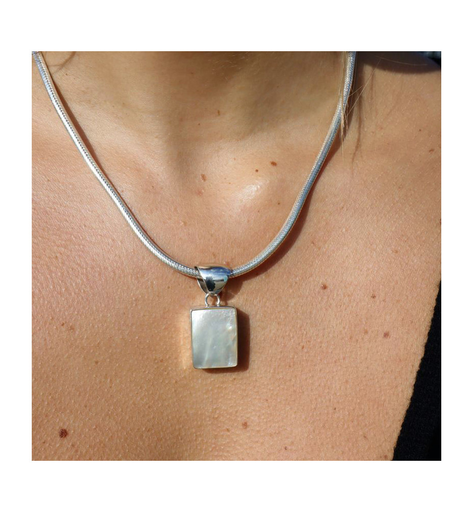 nacre blanche pendentif