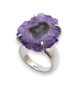 bague pierre violet