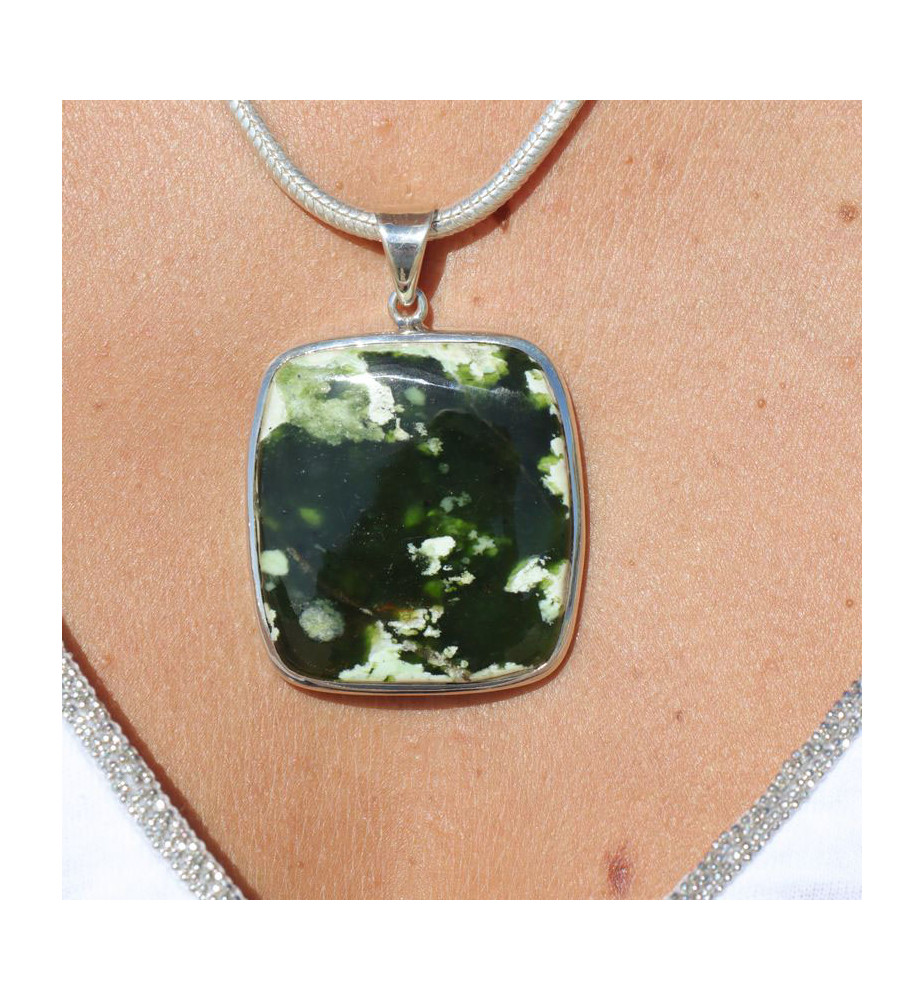 pendentif argent pierre verte