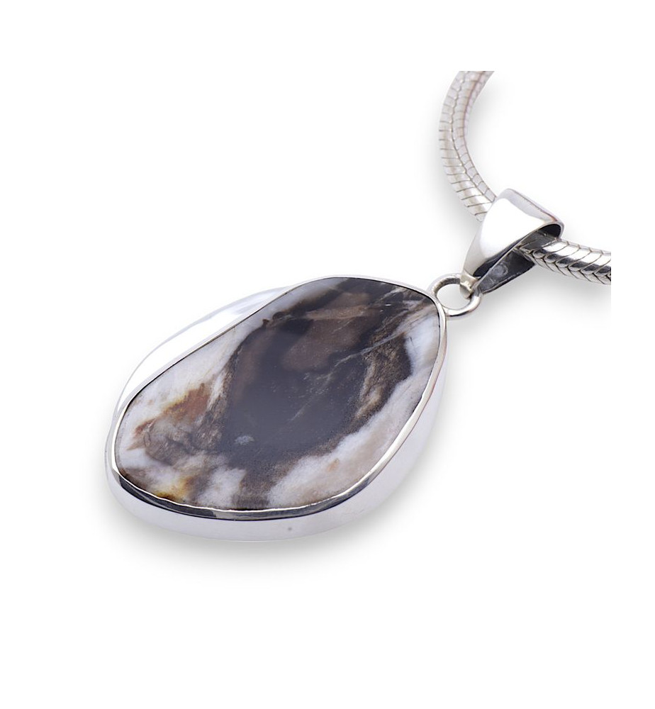 pendentif bois fossilisé