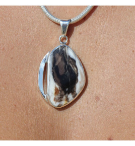 pendentif fossile homme