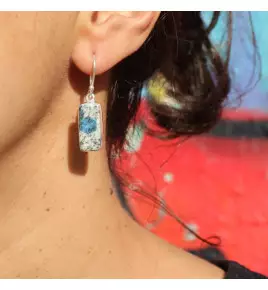 boucles d'oreilles pierre bleue