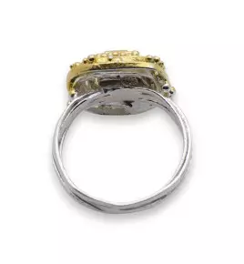 bague avec diamant brut