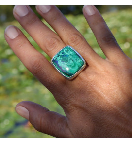 bague avec pierre bleu vert