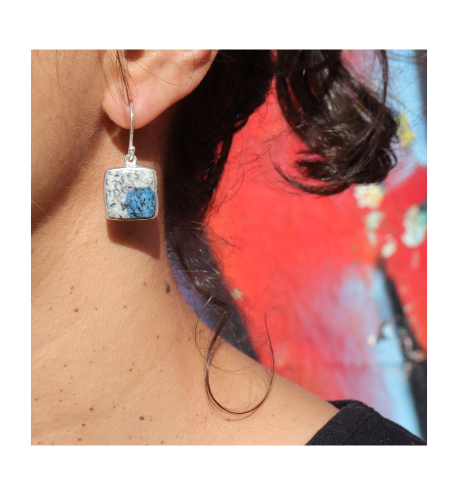 boucles d'oreilles argent avec k2