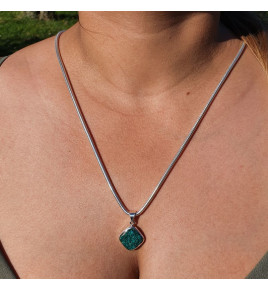 pendentif argent avec dioptase