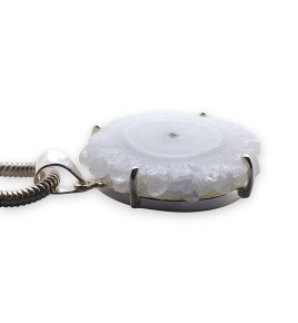 pendentif quartz solaire