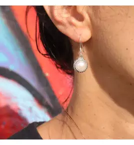 nacre blanche boucles d'oreilles