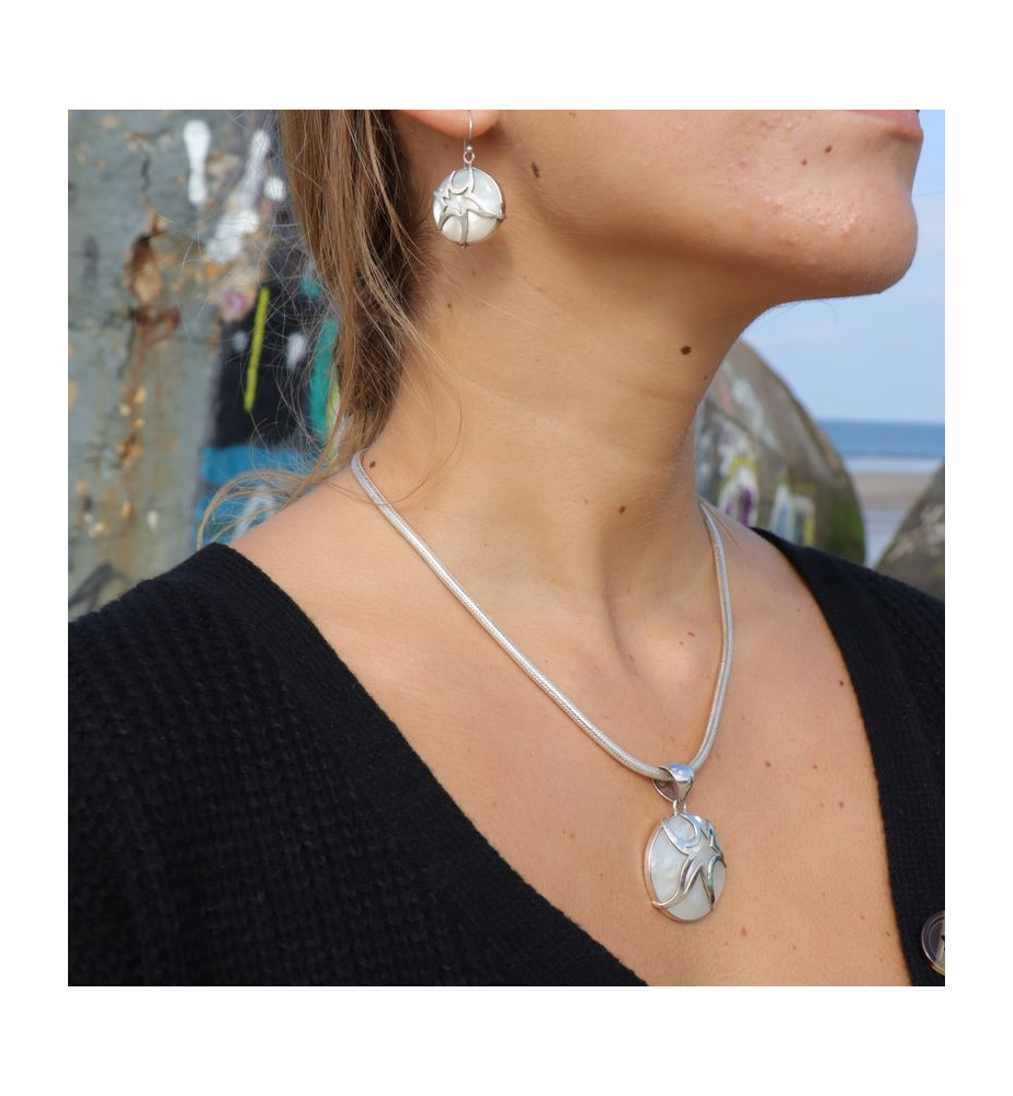 pendentif nacre blanche