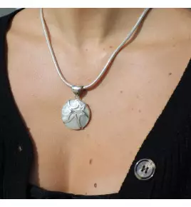 pendentif nacre