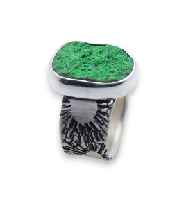 bague argent uvarovite