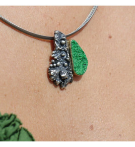 pendentif uvarovite originale