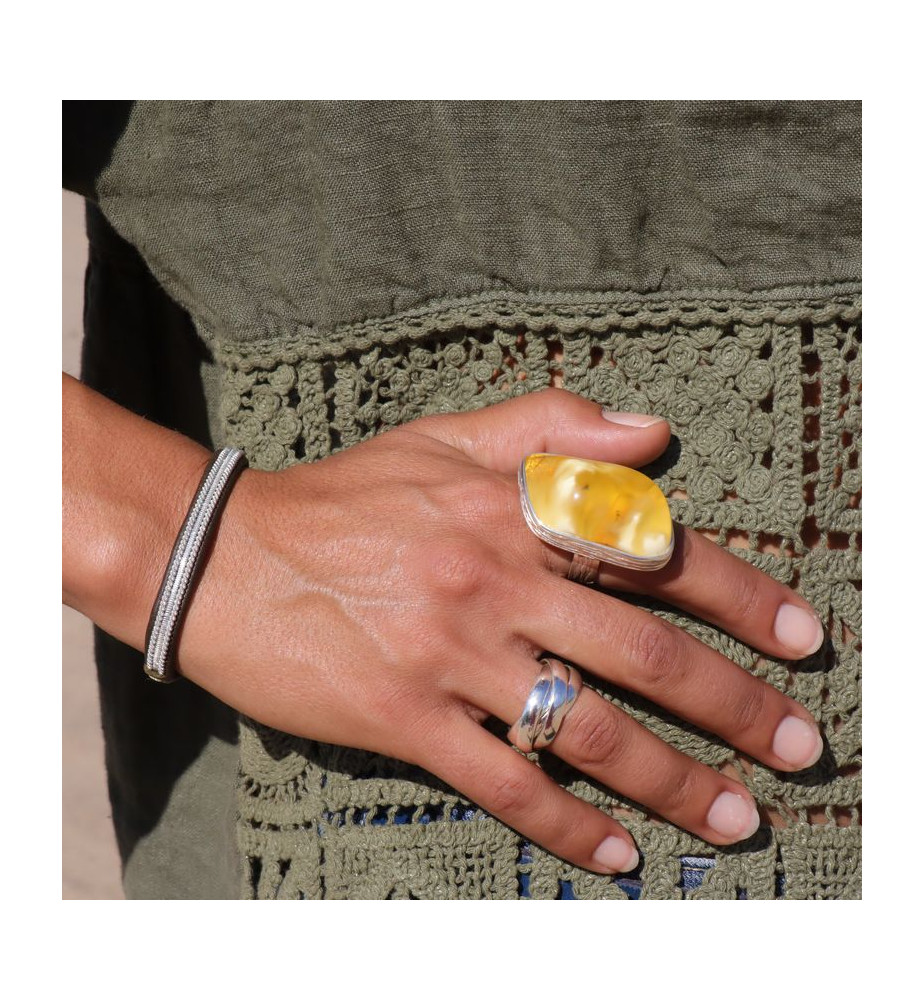 bague ambre jaune