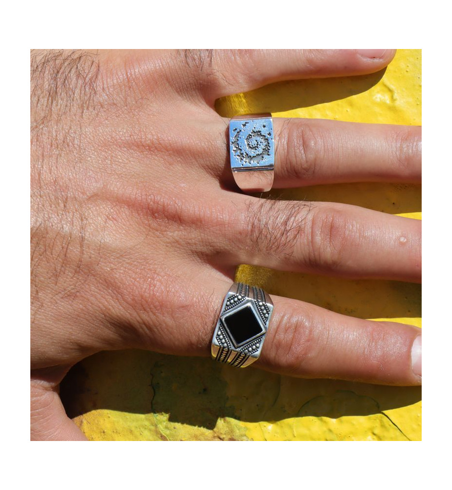bague argent pour femme motif spirale