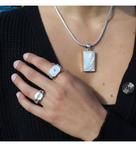 pendentif nacre blanche