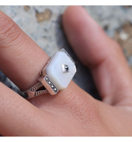 bague nacre
