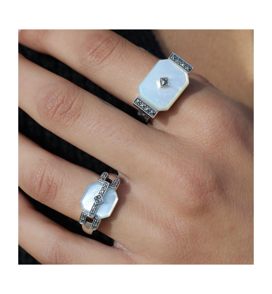 Bague Argent Taille 56 Neuve - Nacre Blanche Et Marcassites, Forme Ovale, Poinçonnée