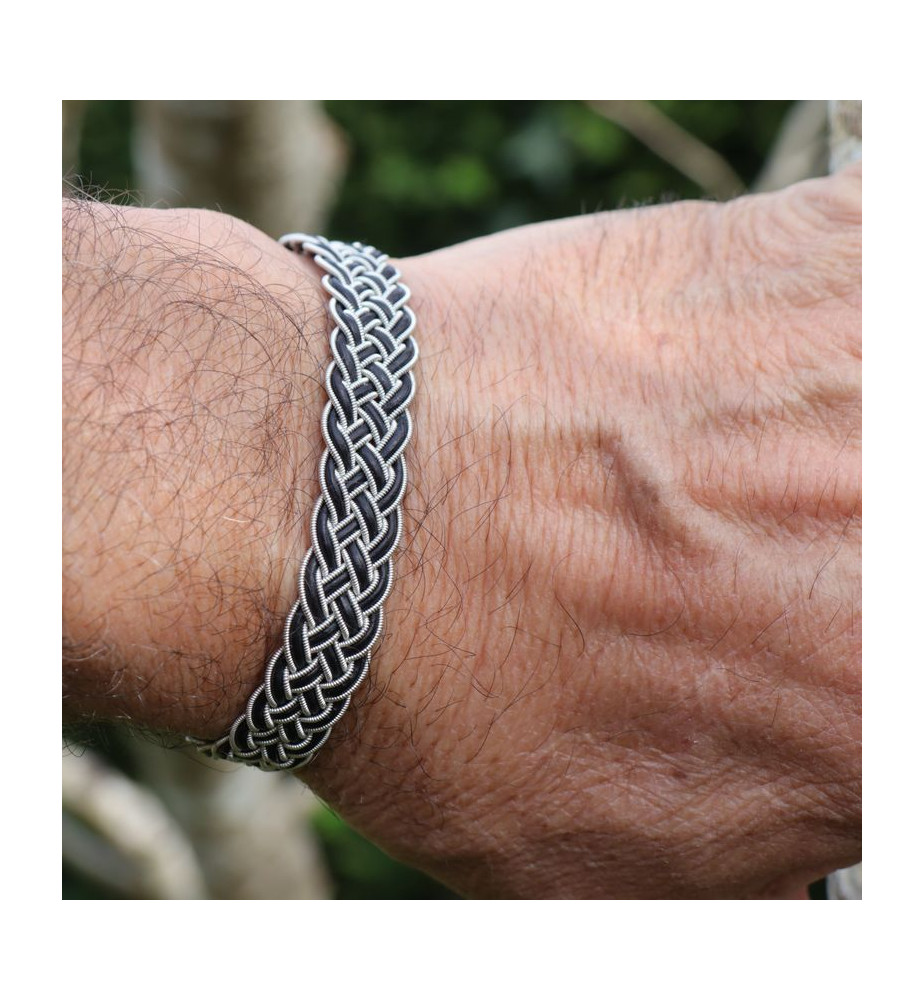 bracelet cuir et fil d'argent