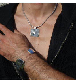 pendentif homme argent et pyrite sur ardoise