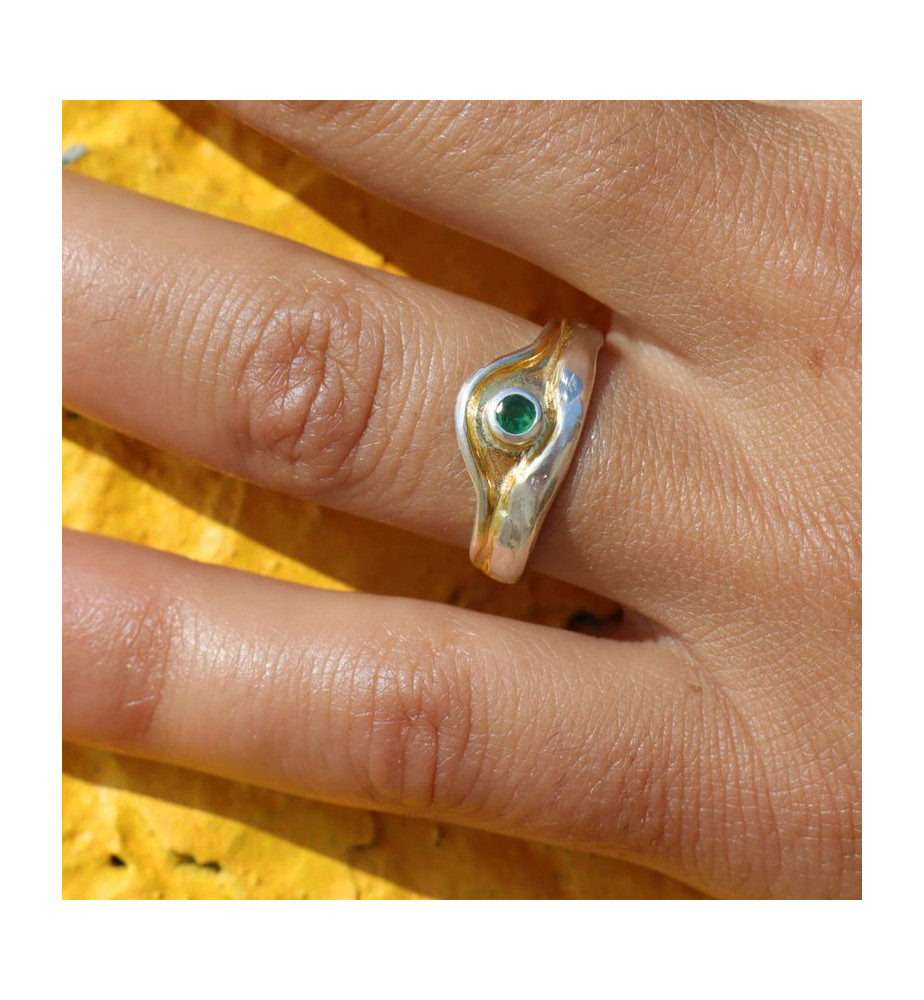 bague argent avec pierre émeraude