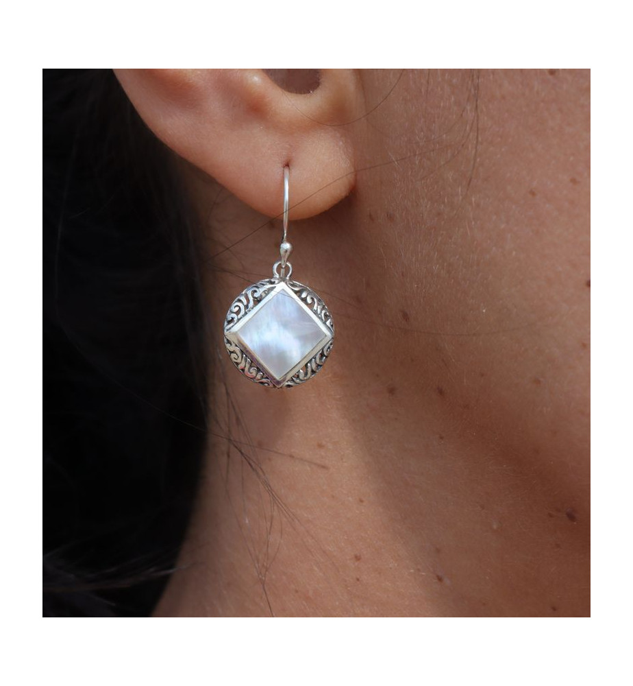 boucles nacre