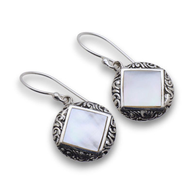 boucles d oreille nacre