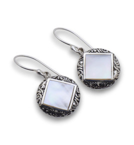 boucles d oreille nacre