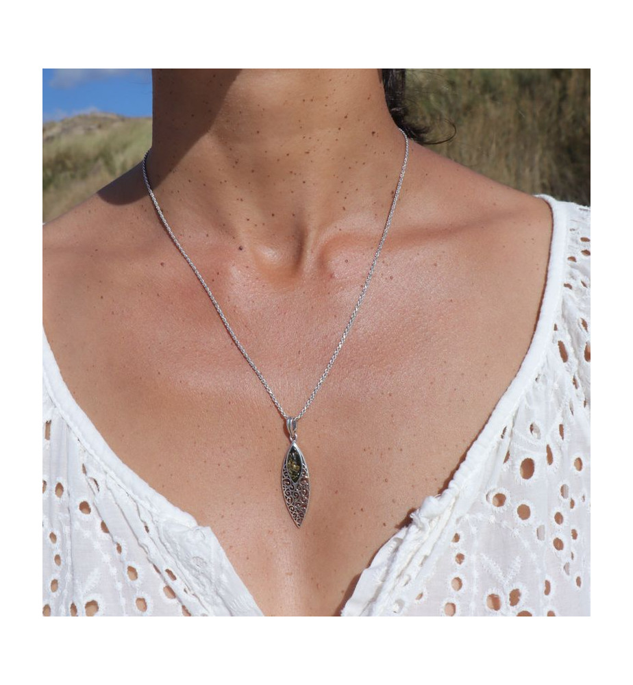 pendentif ambre vert femme