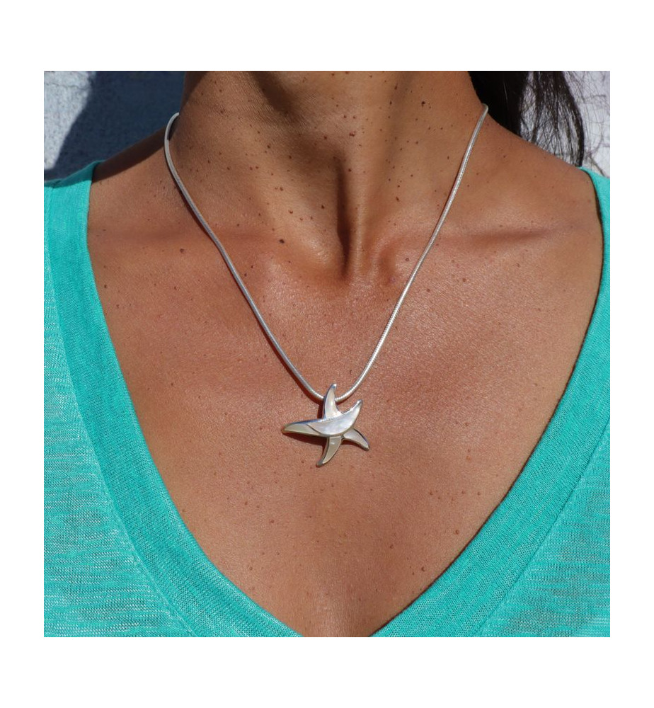 pendentif étoile de mer nacre blanche