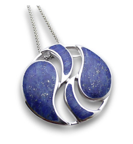 pendentif pierre bleue foncée