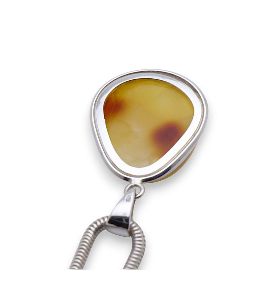 pendentif argent avec ambre