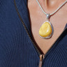 pendentif ambre jaune femme