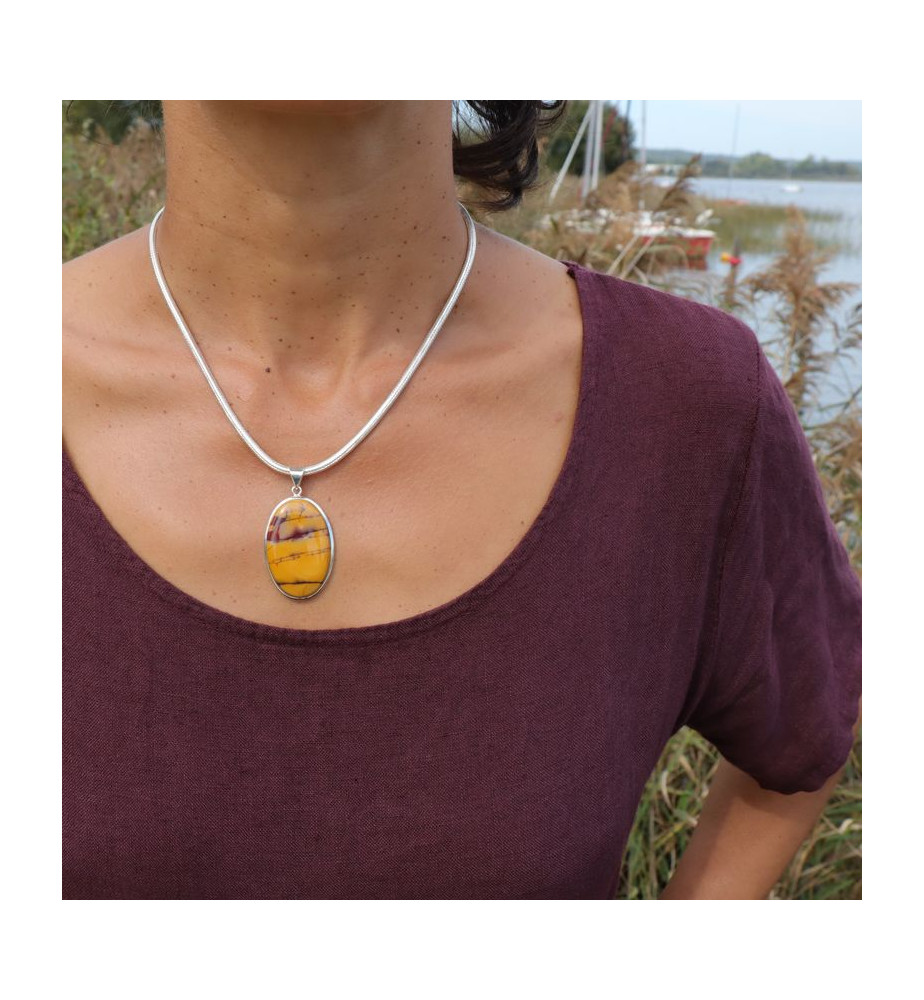 pendentif pierre mokaïte