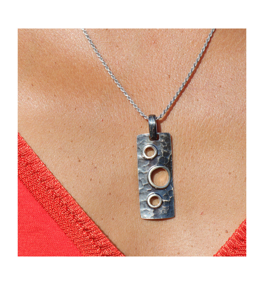 pendentif argent à trous homme