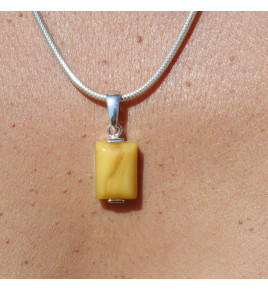 pendentif ambre véritable