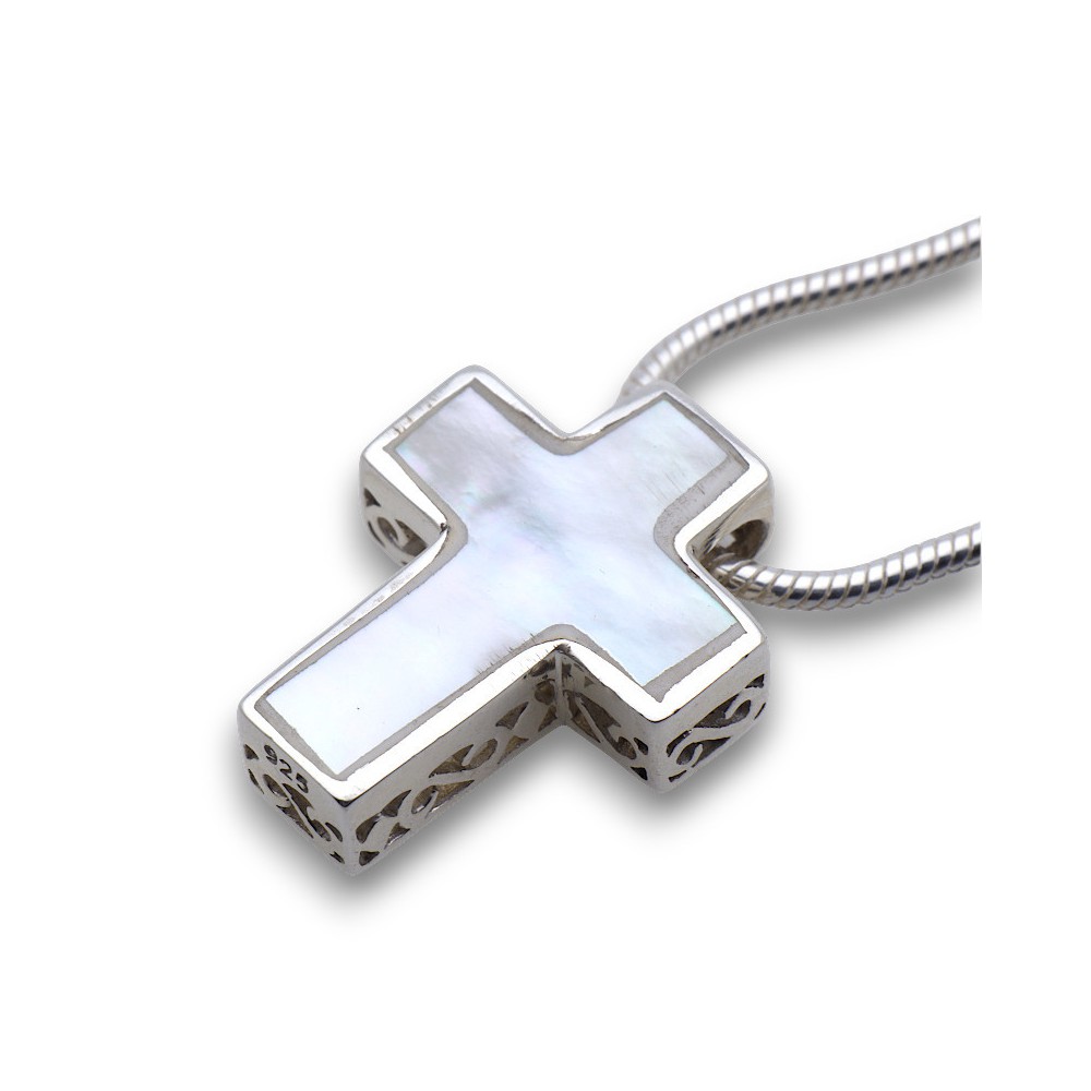 pendentif nacre blanche
