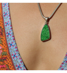 pendentif uvarovite argent