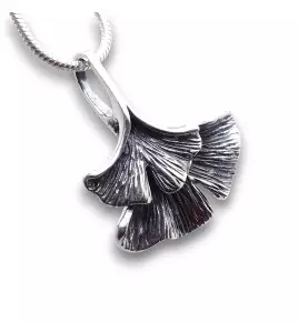 pendentif feuille de ginkgo biloba