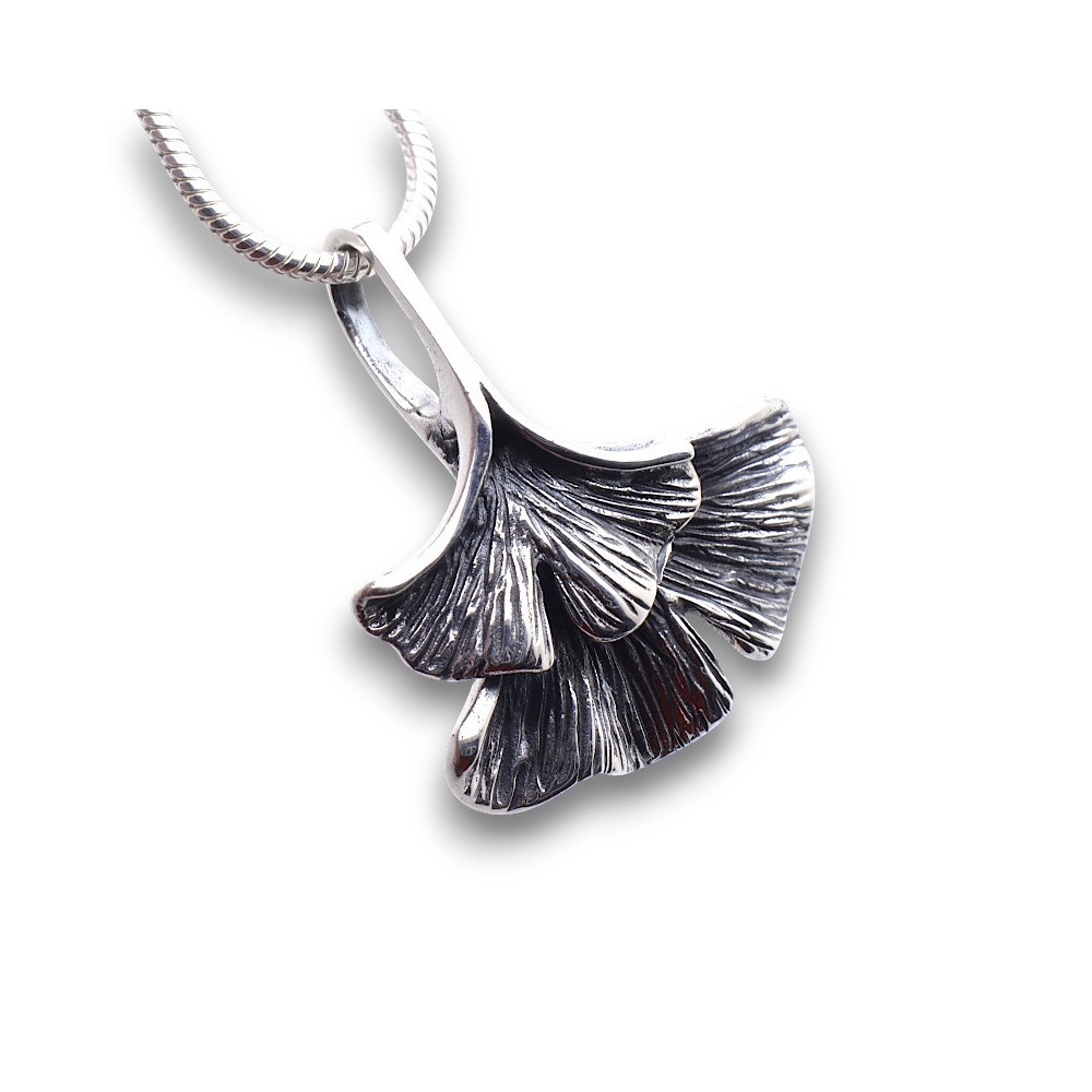 pendentif feuille de ginkgo biloba