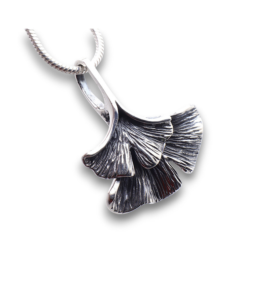 pendentif feuille de ginkgo biloba
