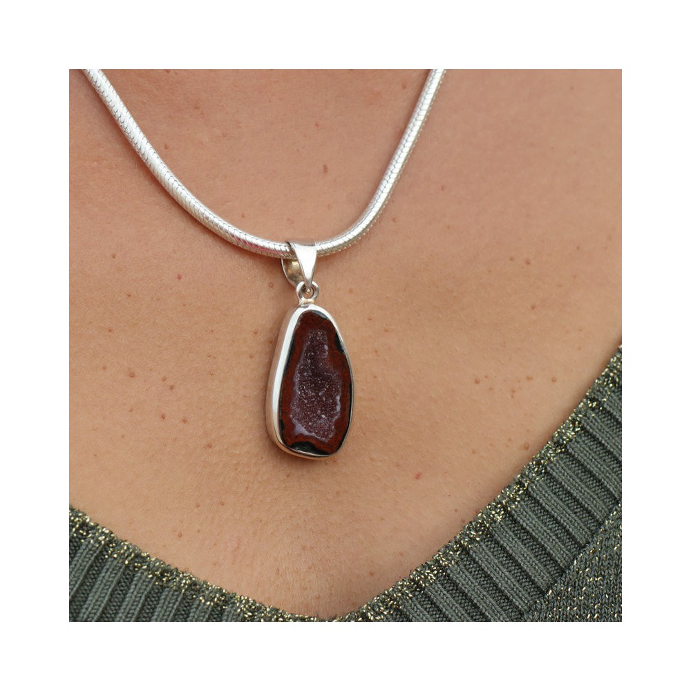 Pendentif en argent 925 serti d'une géode Tabasco naturelle