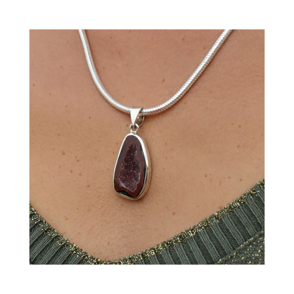 Pendentif en argent 925 serti d'une géode Tabasco naturelle