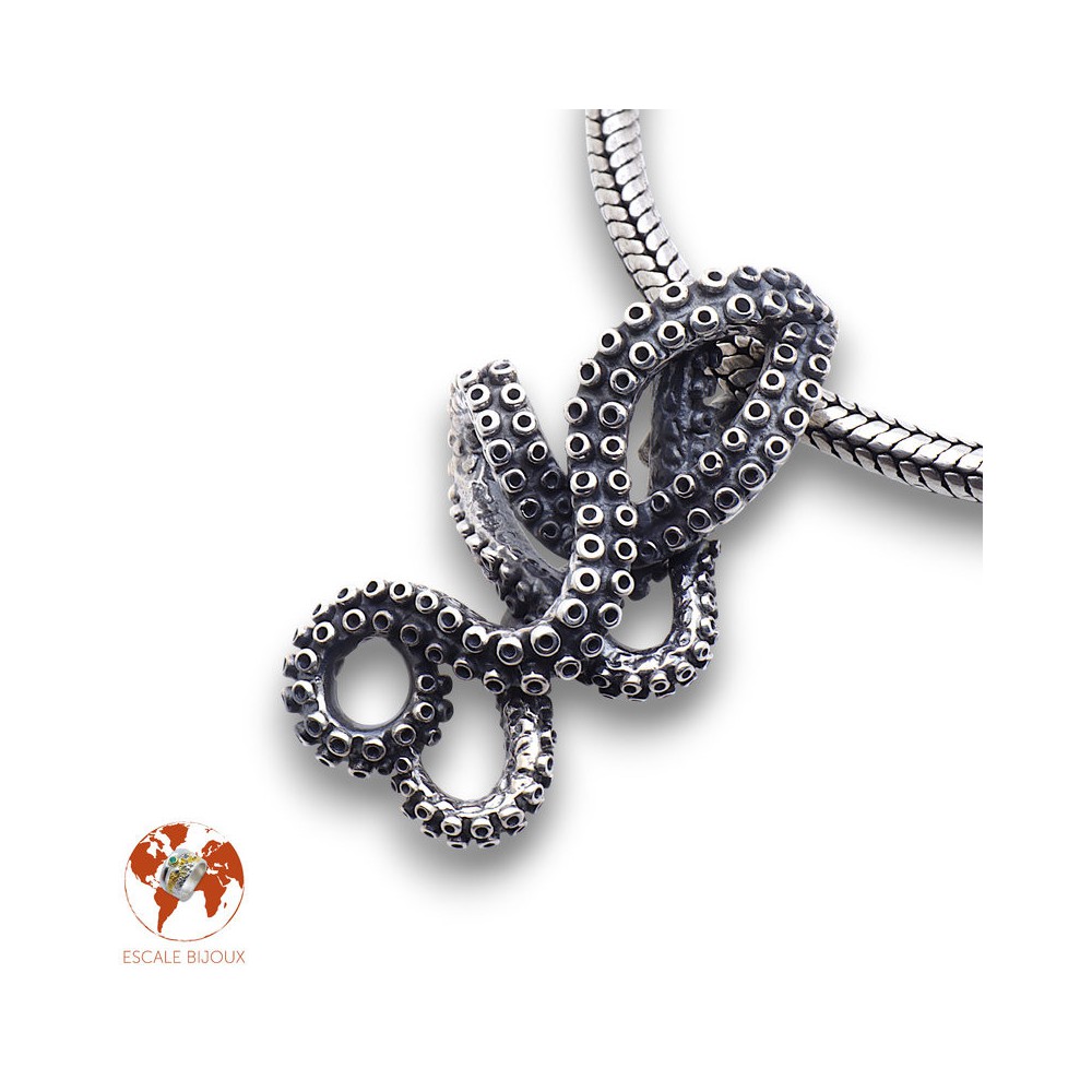poulpe pendentif