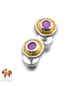 boucles d oreilles puces rubis