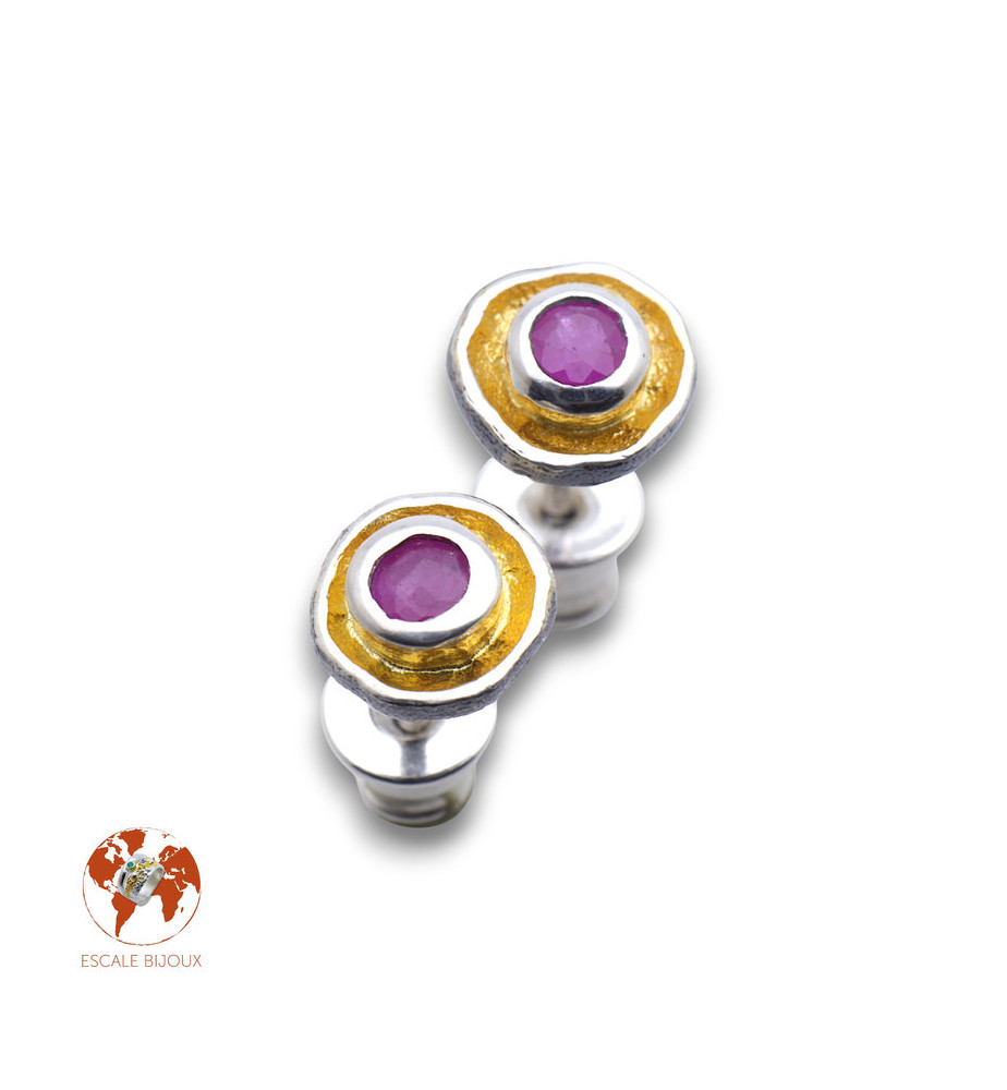 boucles d oreilles puces rubis