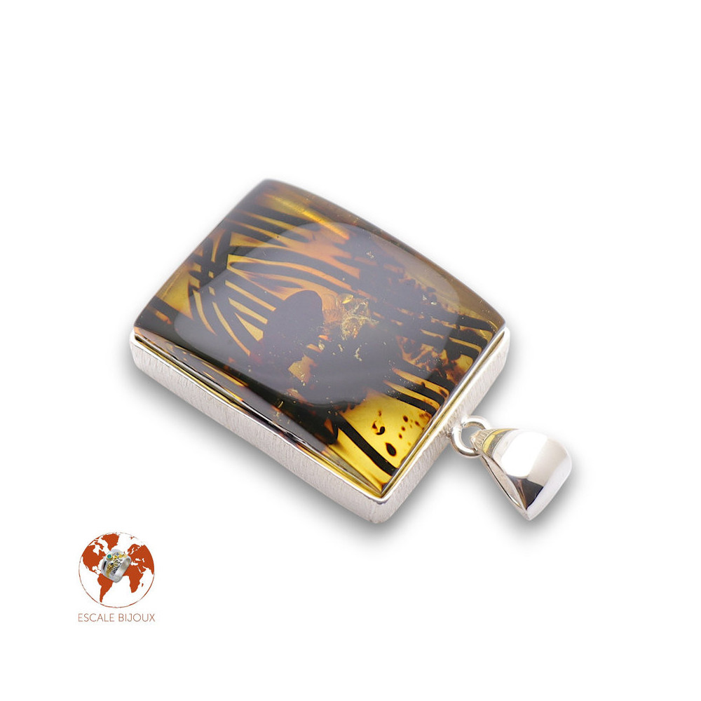 gros pendentif ambre