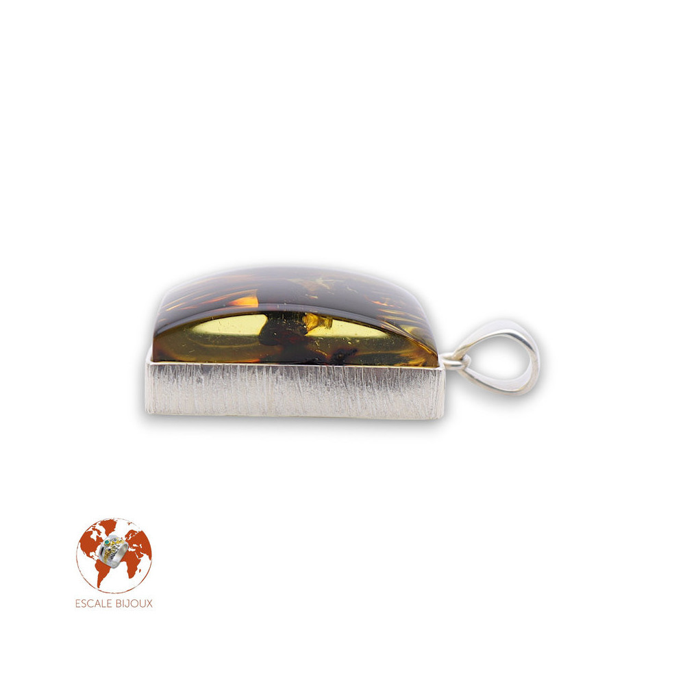 pendentif ambre baltique